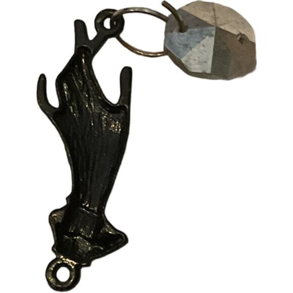 Victorian Style Hand Charm With Crystal Bead Pendant - Picture 3 of 4